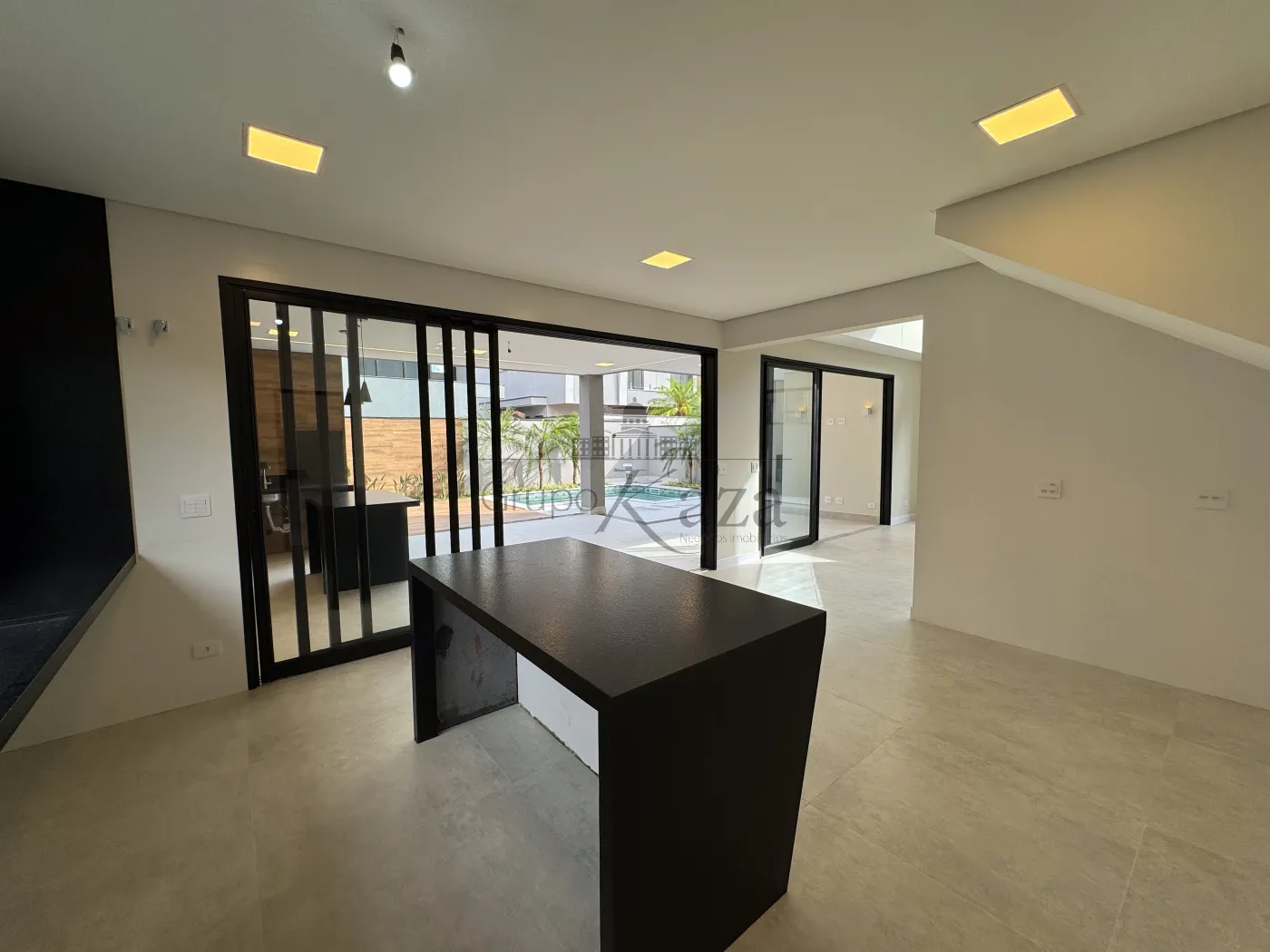 Foto 11 de Casa Condomínio em Jardim do Golfe, São José dos Campos - imagem 11