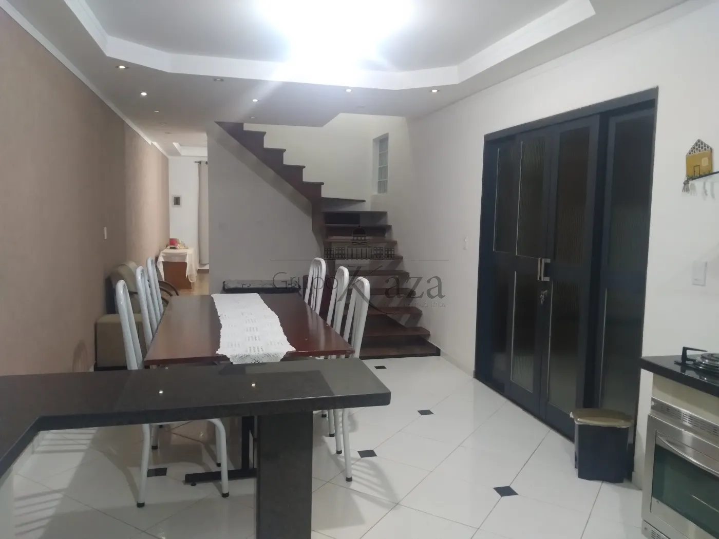 Foto 6 de Casa Sobrado em Jardim Cruzeiro do Sul, São José dos Campos - imagem 6