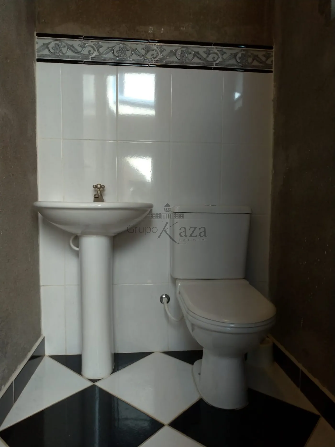 Foto 13 de Casa Sobrado em Jardim Cruzeiro do Sul, São José dos Campos - imagem 13