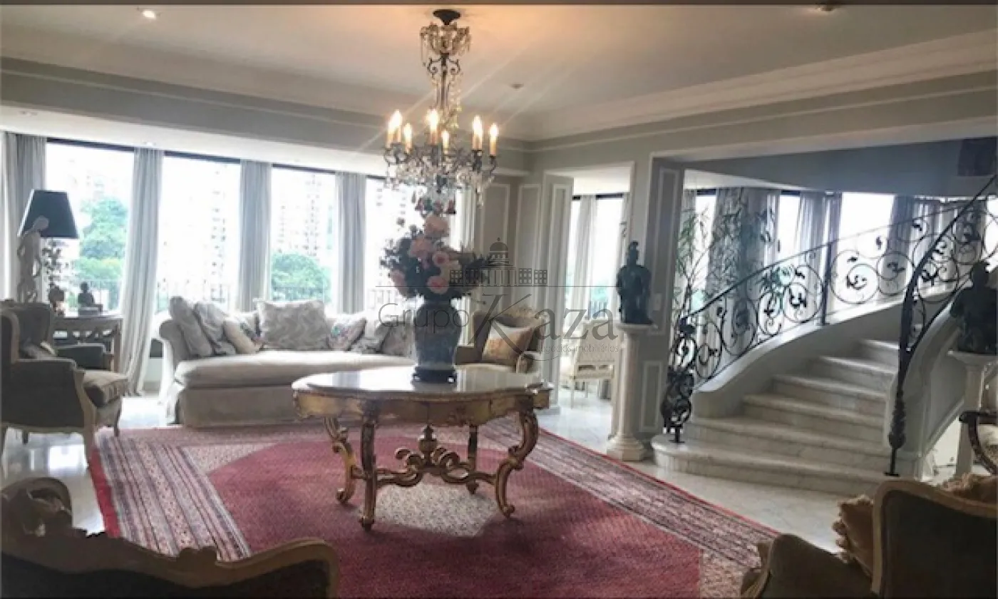 Foto 1 de Apartamento Cobertura Triplex em Pacaembu, São Paulo - imagem 1