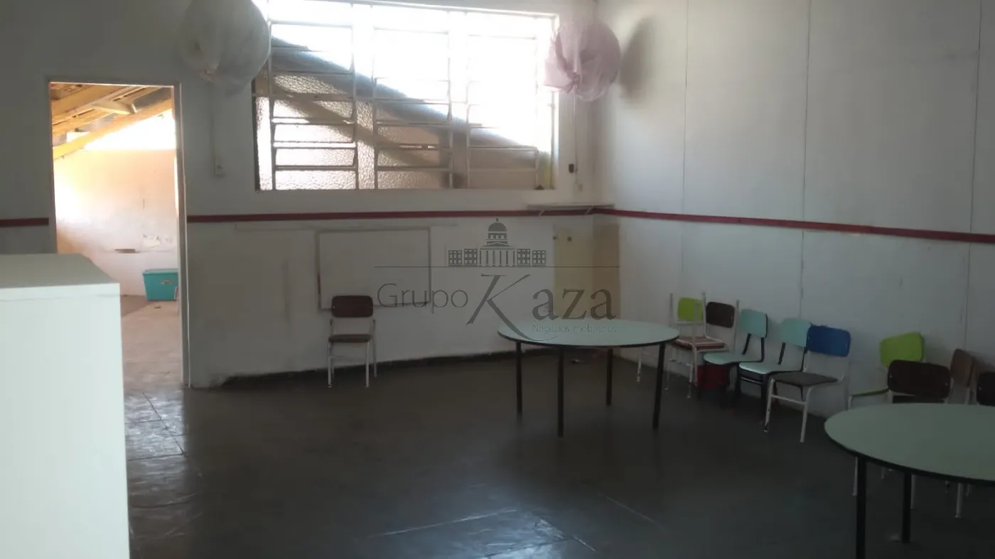 Foto 9 de Comercial Prédio em Jardim Altos de Santana, São José dos Campos - imagem 9