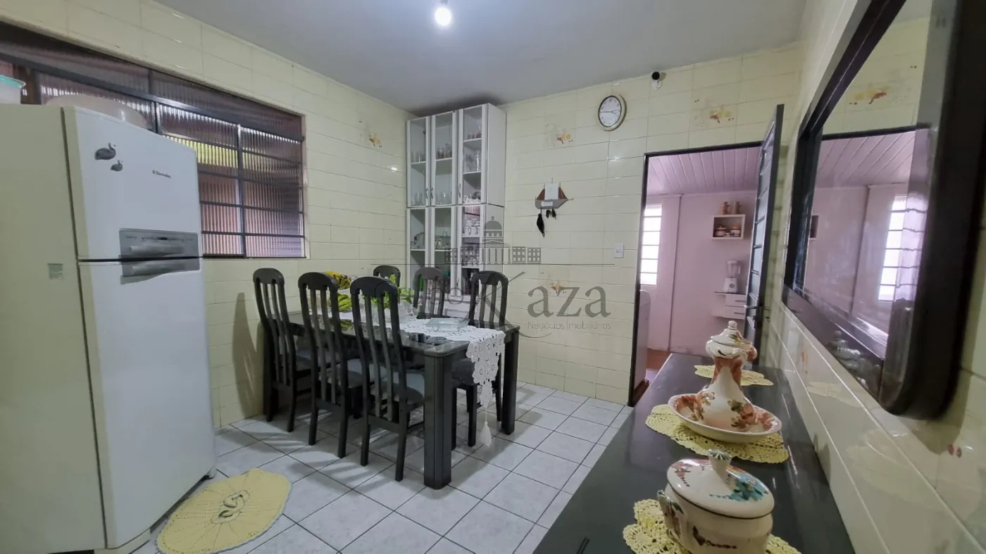 Foto 4 de Casa Padrão em Bosque dos Eucaliptos, São José dos Campos - imagem 4