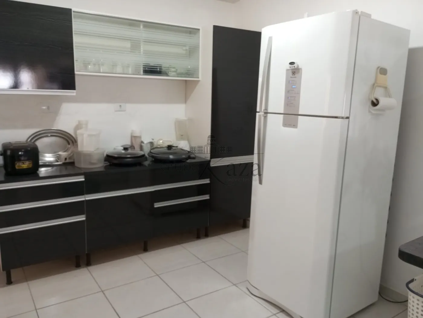 Foto 4 de Casa Padrão em Conjunto Habitacional Marinho, Jacareí - imagem 4