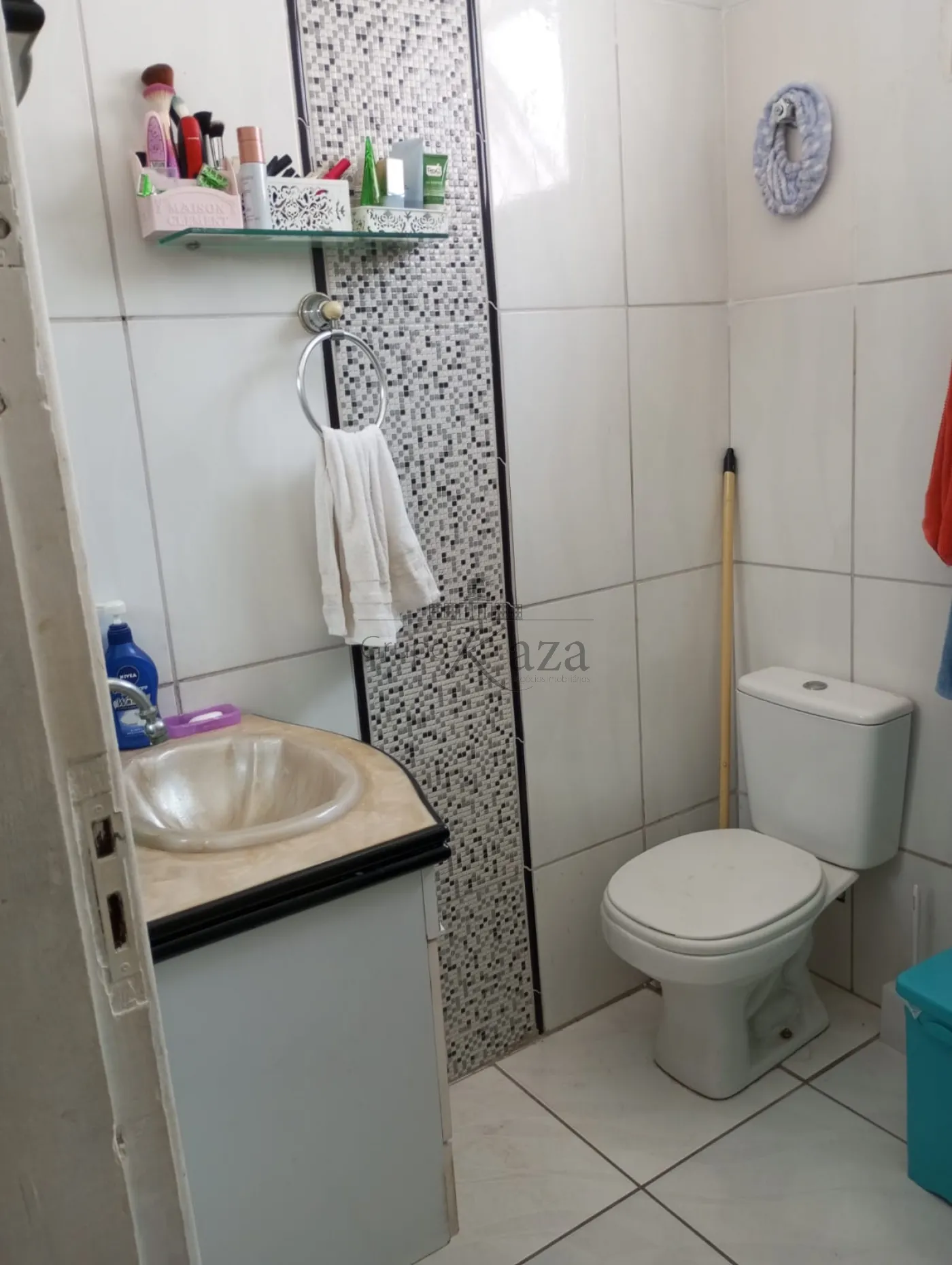 Foto 6 de Casa Padrão em Conjunto Habitacional Marinho, Jacareí - imagem 6