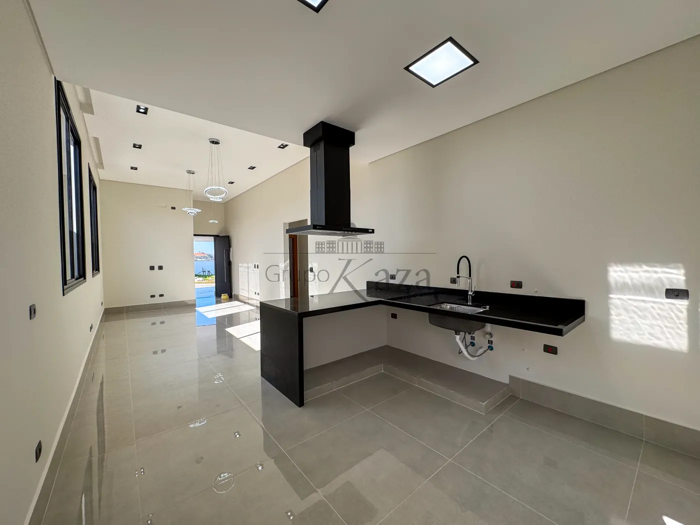 Foto 3 de Casa Condomínio em Bairro Floresta, São José dos Campos - imagem 3