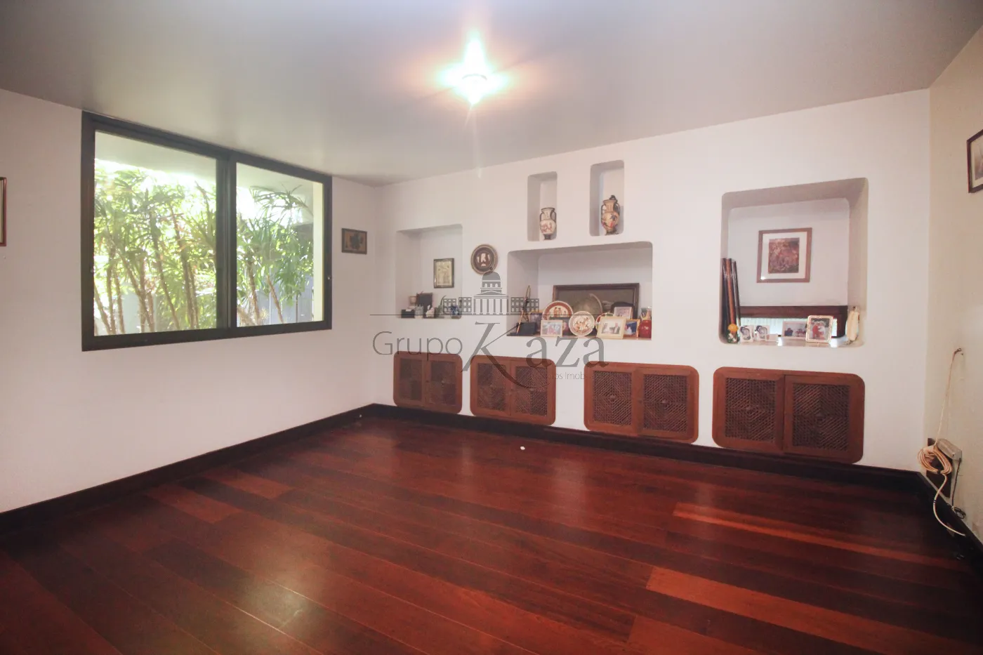 Foto 1 de Casa Padrão em Jardim Luzitânia, São Paulo - imagem 1
