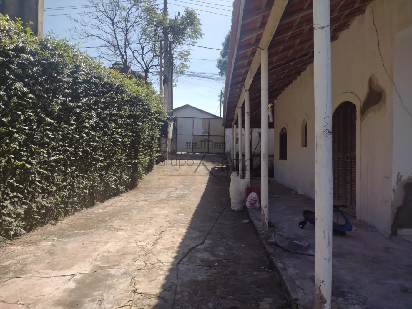 Foto 16 de Casa Padrão em Jardim da Granja, São José dos Campos - imagem 16