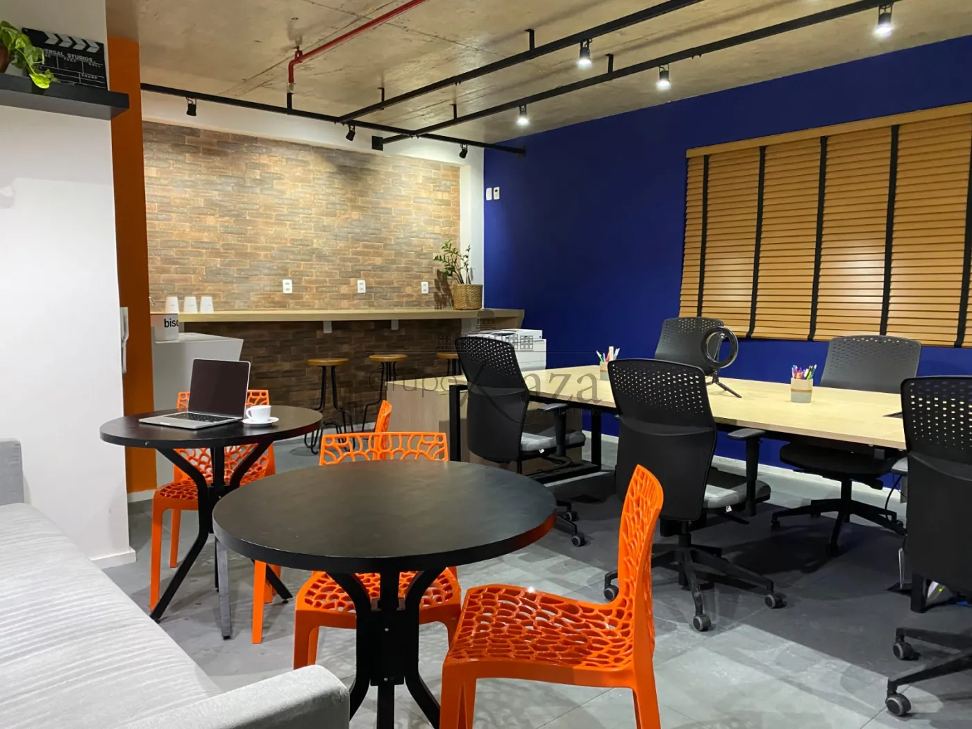 Foto 1 de Comercial Sala Condomínio em Jardim Oswaldo Cruz, São José dos Campos - imagem 1