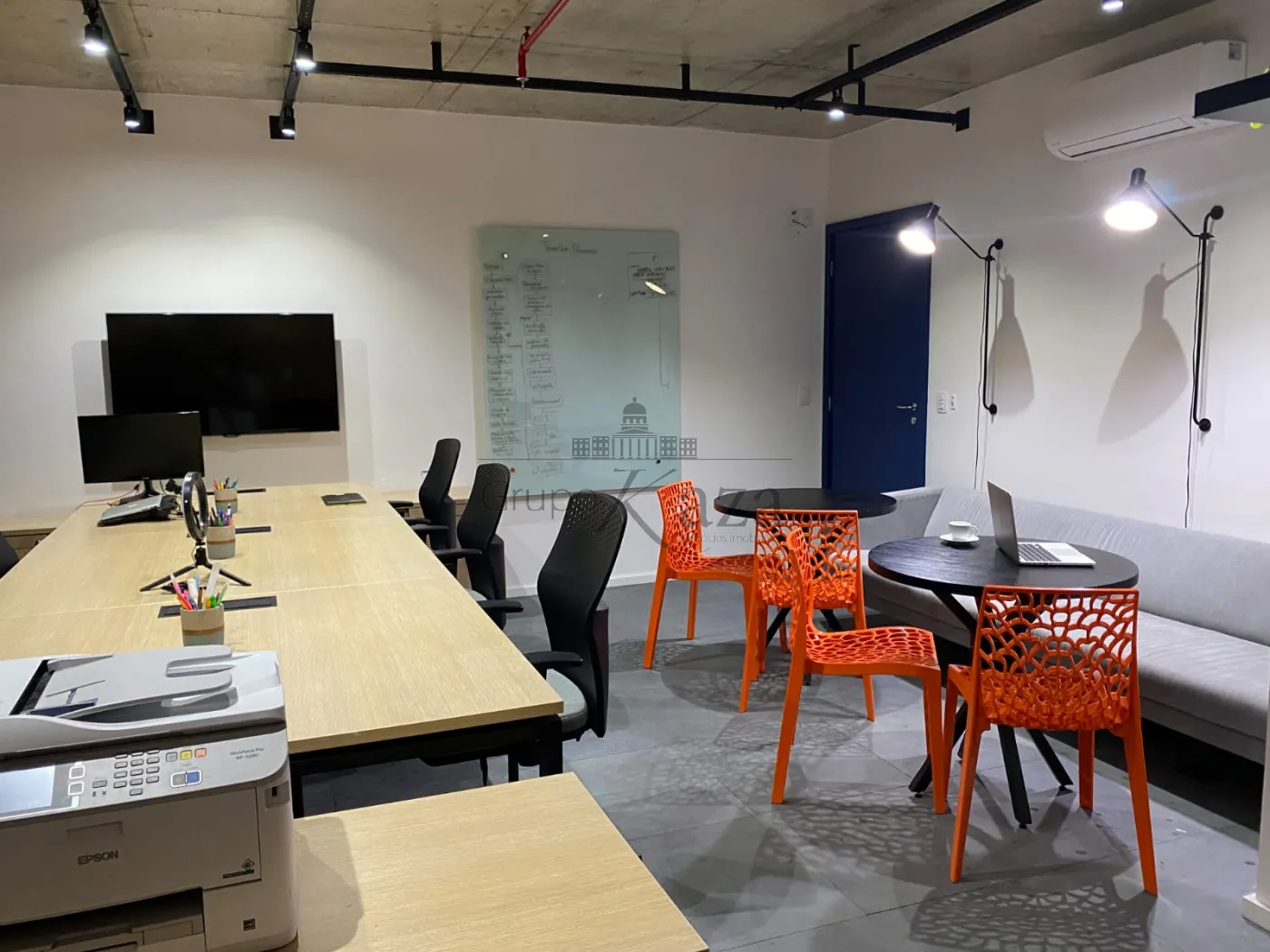 Foto 6 de Comercial Sala Condomínio em Jardim Oswaldo Cruz, São José dos Campos - imagem 6