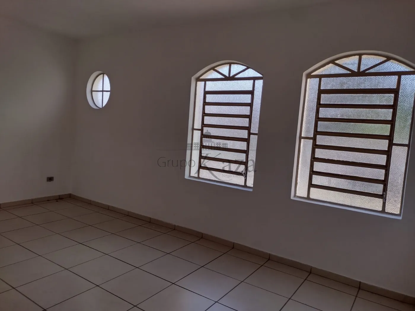 Foto 2 de Casa Padrão em Parque Itamarati, Jacareí - imagem 2