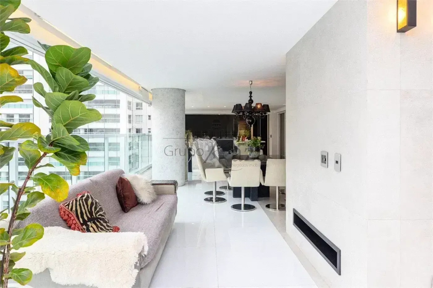 Foto 2 de Apartamento Padrão em Moema, São Paulo - imagem 2