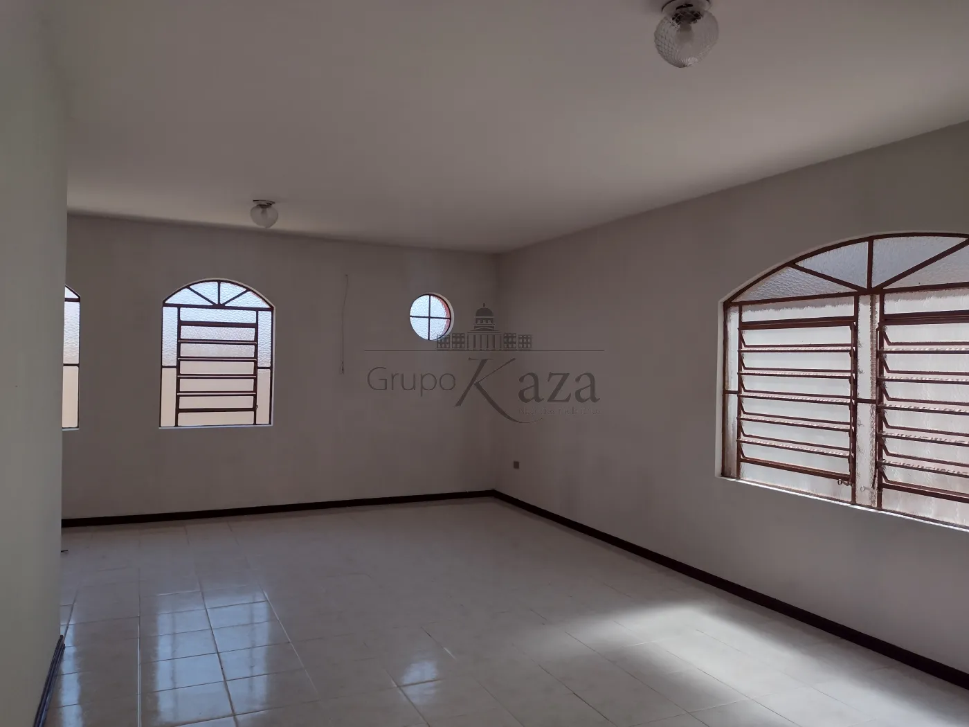 Foto 1 de Casa Padrão em Jardim Flórida, Jacareí - imagem 1 Foto 1 de Casa Padrão em Jardim Flórida, Jacareí - imagem 1