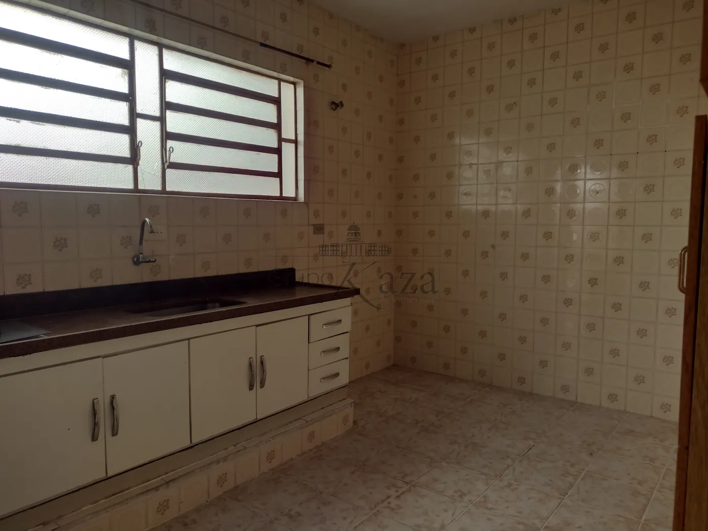 Foto 3 de Casa Padrão em Jardim Flórida, Jacareí - imagem 3 Foto 3 de Casa Padrão em Jardim Flórida, Jacareí - imagem 3