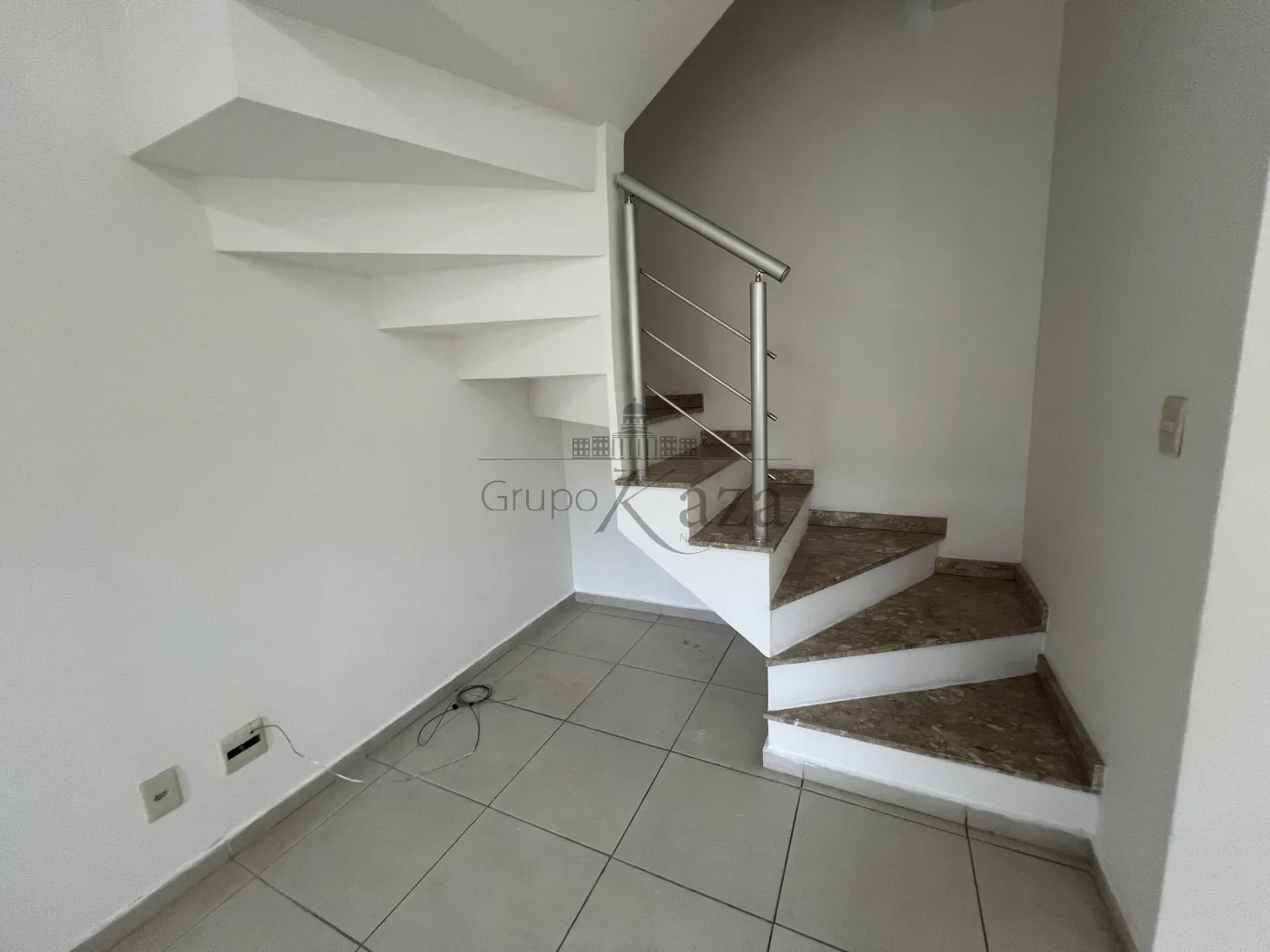 Foto 2 de Casa Condomínio em Jardim Santa Maria, Jacareí - imagem 2