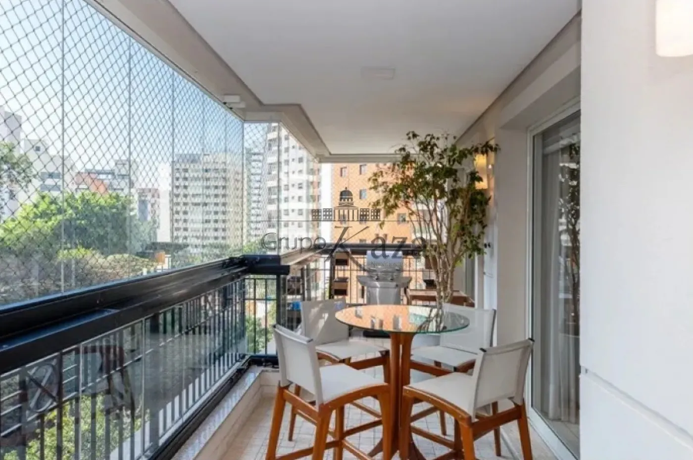Foto 3 de Apartamento Padrão em Moema, São Paulo - imagem 3
