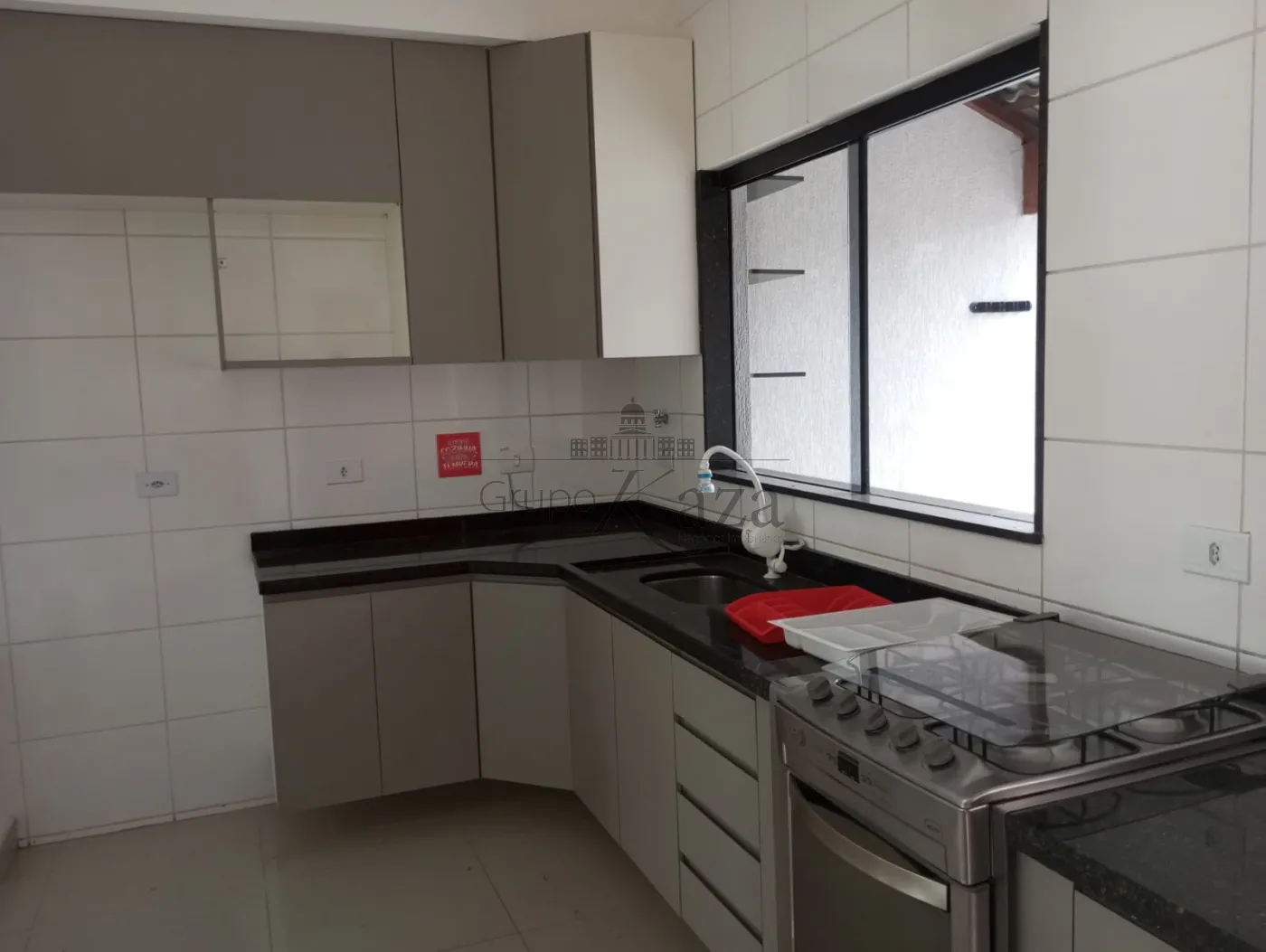 Foto 2 de Casa Condomínio em Jardim Altos de Santana I, Jacareí - imagem 2