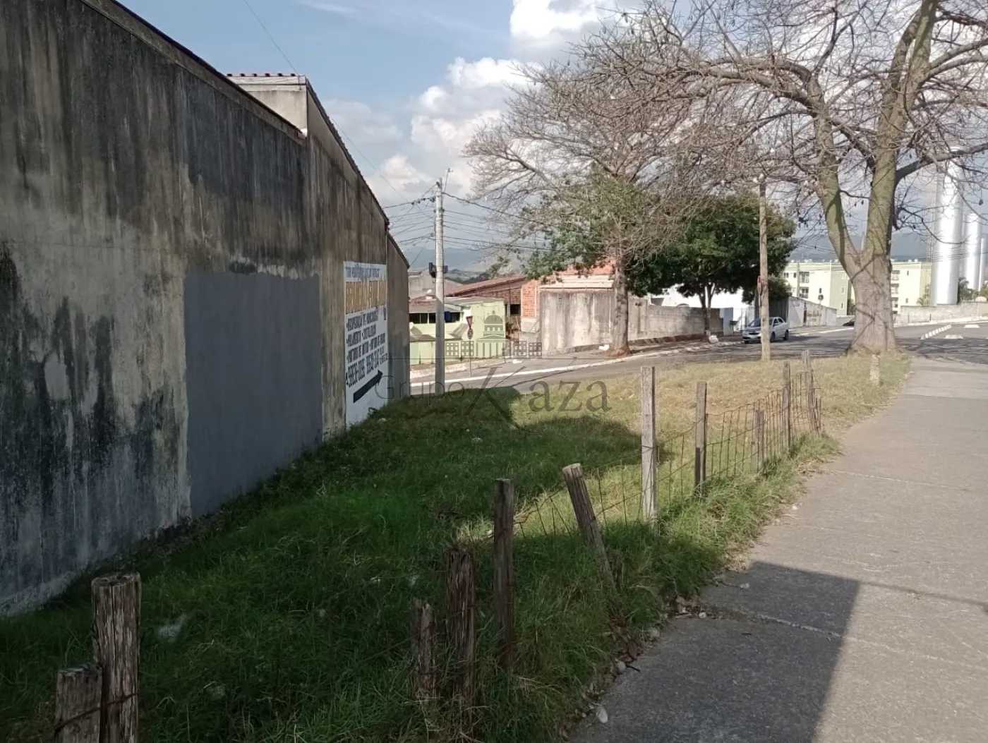 Foto 1 de Terreno Padrão em Parque Novo Horizonte, São José dos Campos - imagem 1