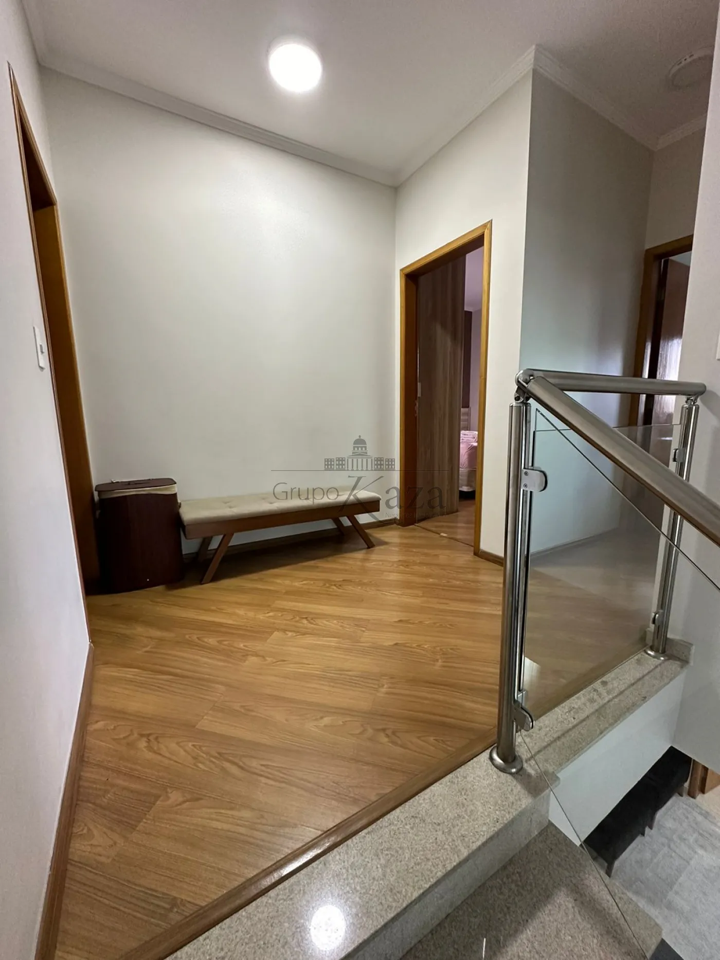 Foto 4 de Casa Condomínio em Jardim Crystal Park, Jacareí - imagem 4