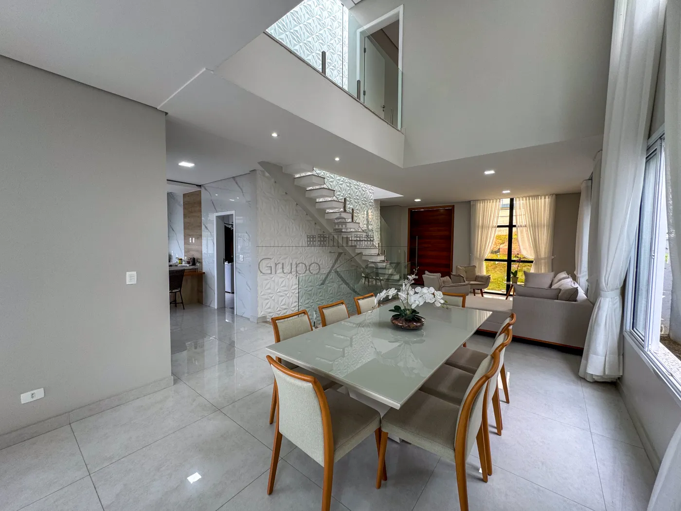 Foto 6 de Casa Condomínio em Recanto dos Eucalíptos, São José dos Campos - imagem 6