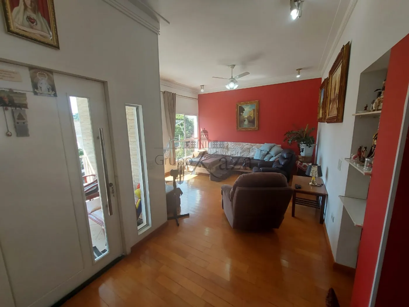 Foto 4 de Casa Condomínio em Vila Zezé, Jacareí - imagem 4