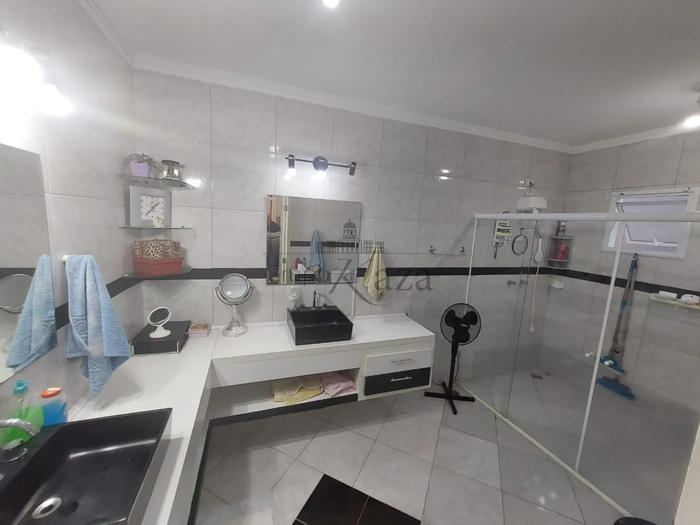 Foto 15 de Casa Condomínio em Vila Zezé, Jacareí - imagem 15