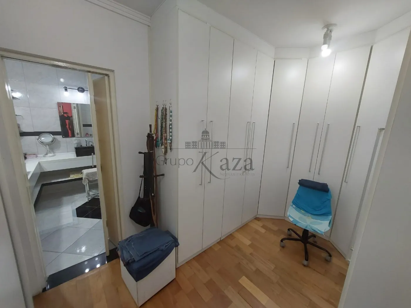 Foto 17 de Casa Condomínio em Vila Zezé, Jacareí - imagem 17