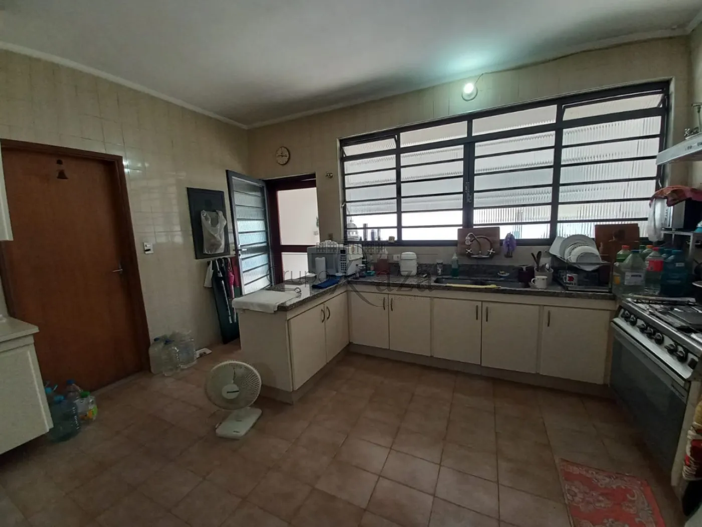 Foto 7 de Casa Padrão em Jardim Esplanada II, São José dos Campos - imagem 7