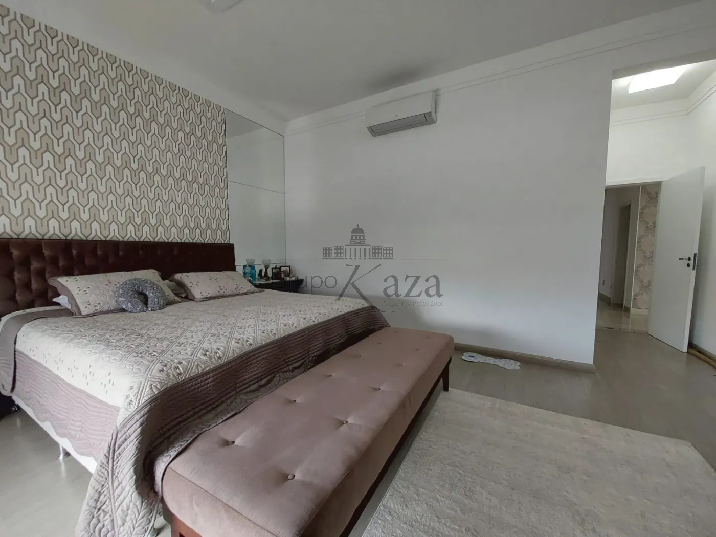 Foto 19 de Casa Condomínio em Jardim do Golfe, São José dos Campos - imagem 19