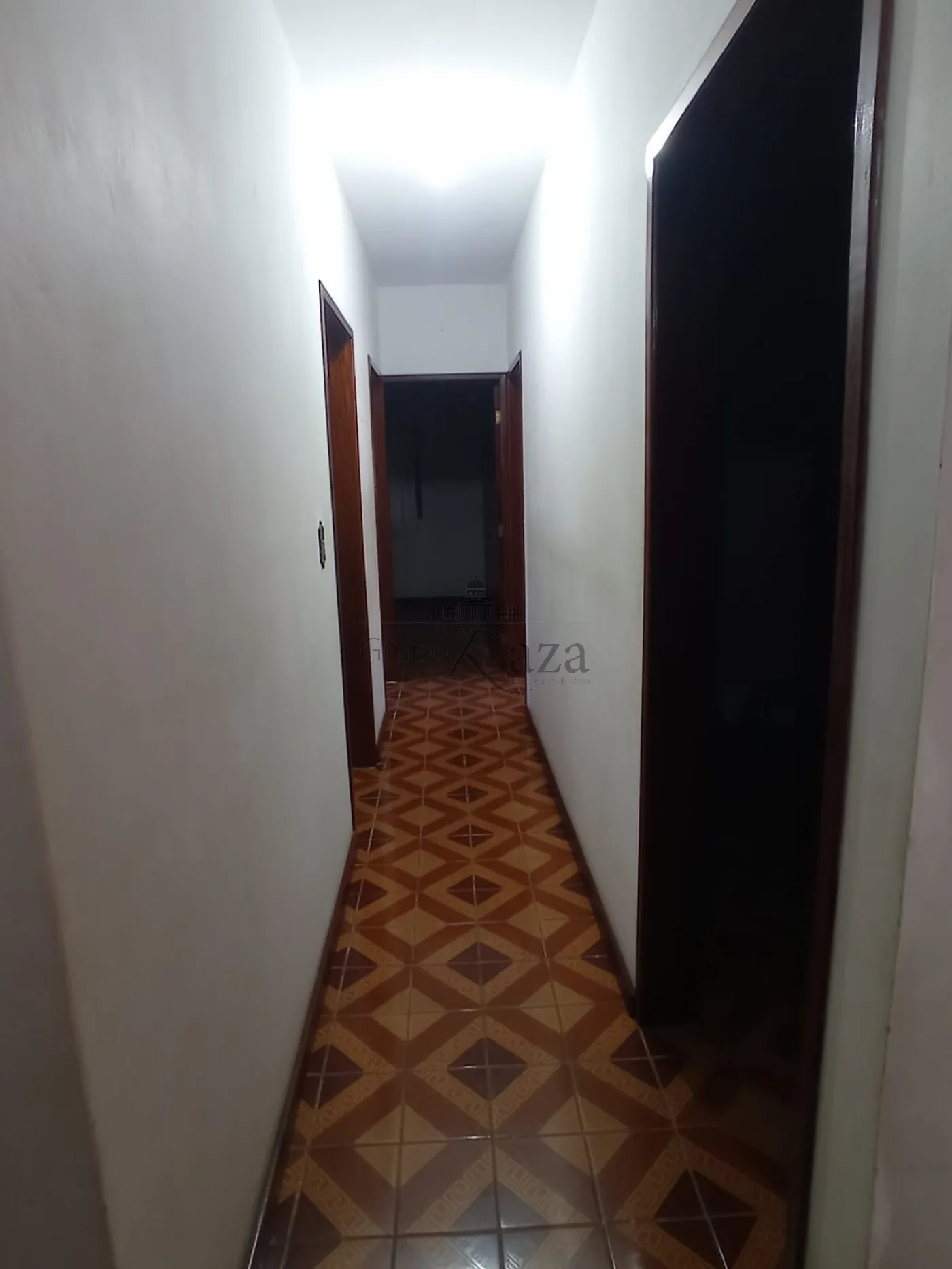 Foto 5 de Casa Padrão em Vila Iracema, São José dos Campos - imagem 5