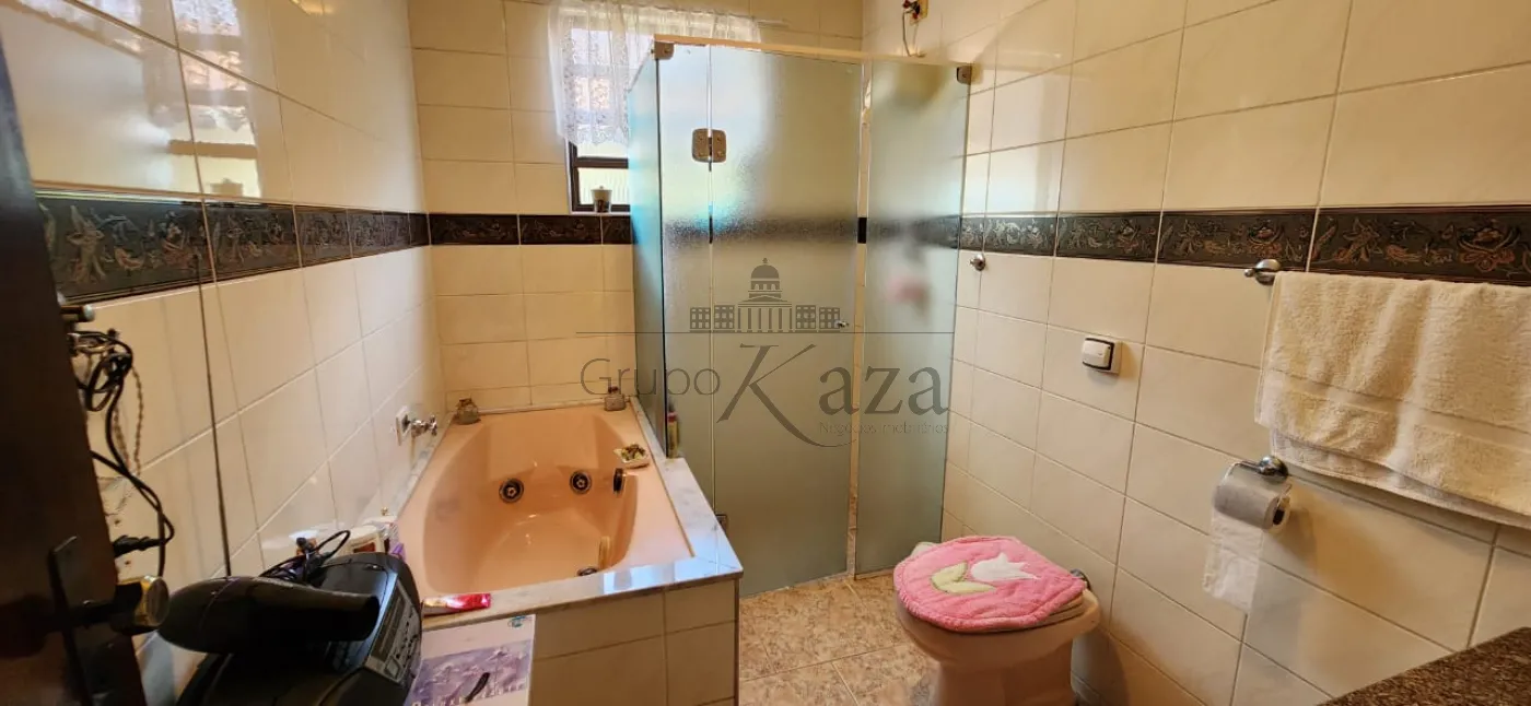 Foto 16 de Casa Sobrado em Jardim das Indústrias, São José dos Campos - imagem 16