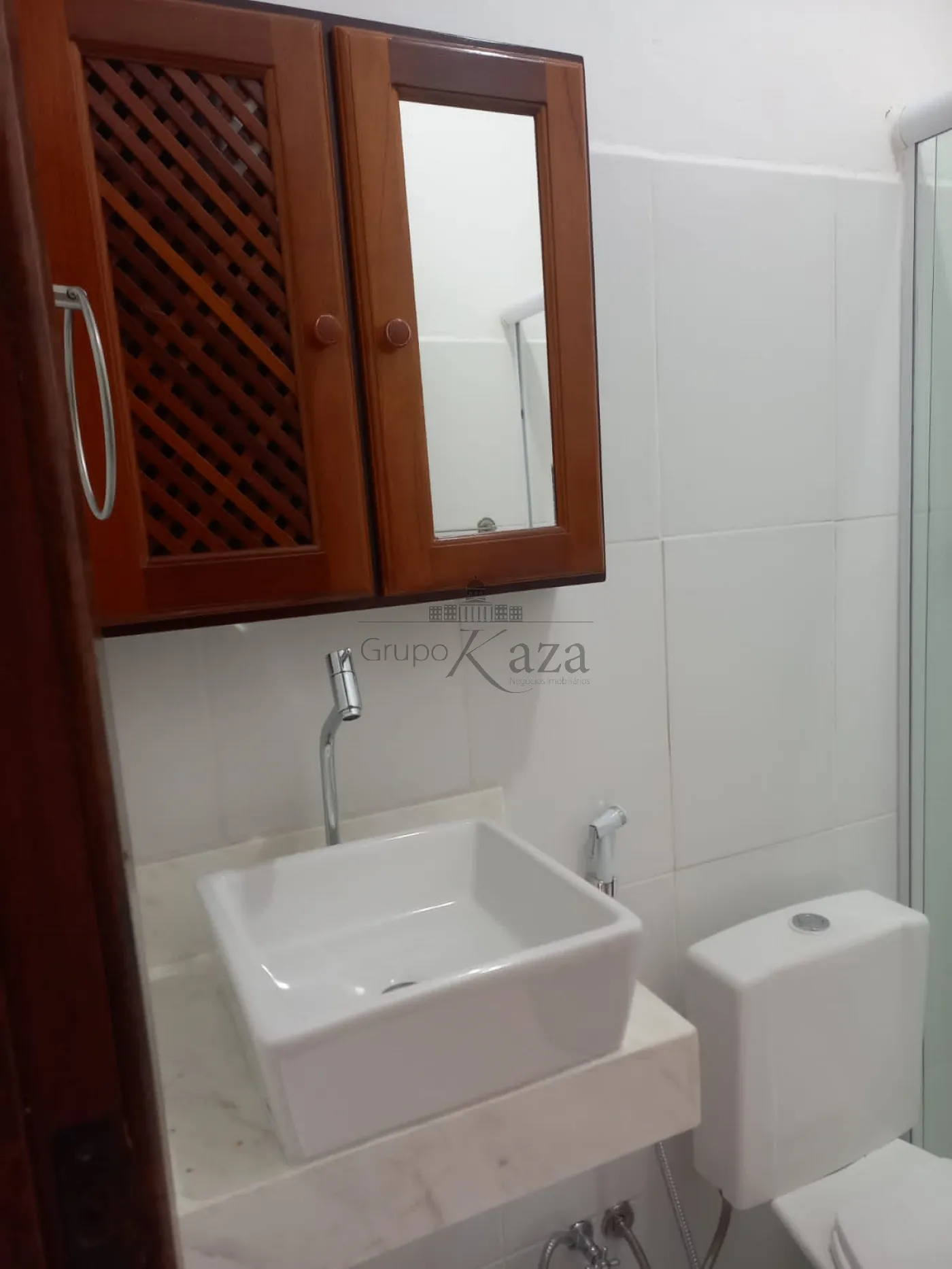 Foto 10 de Casa Padrão em Jardim Mariella, Caraguatatuba - imagem 10
