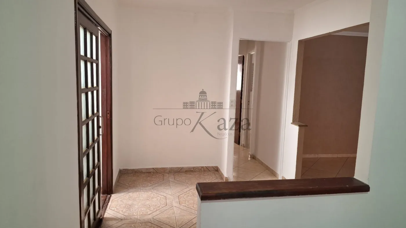 Foto 3 de Casa Padrão em Parque Califórnia, Jacareí - imagem 3 Foto 3 de Casa Padrão em Parque Califórnia, Jacareí - imagem 3