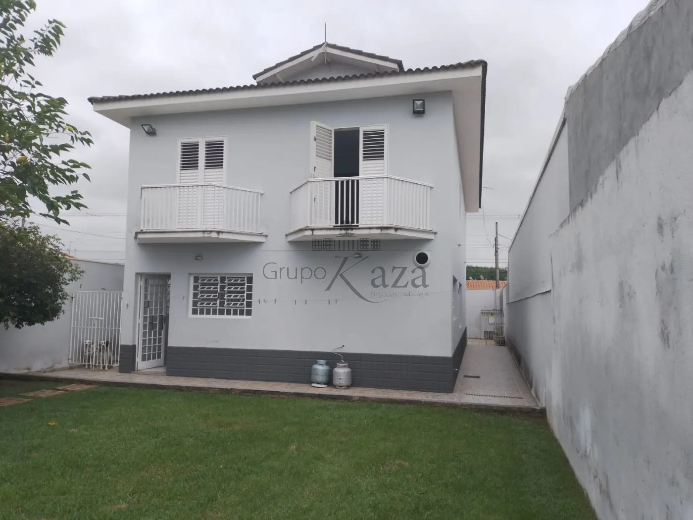Foto 34 de Casa Sobrado em Parque Santo Antônio, Jacareí - imagem 34