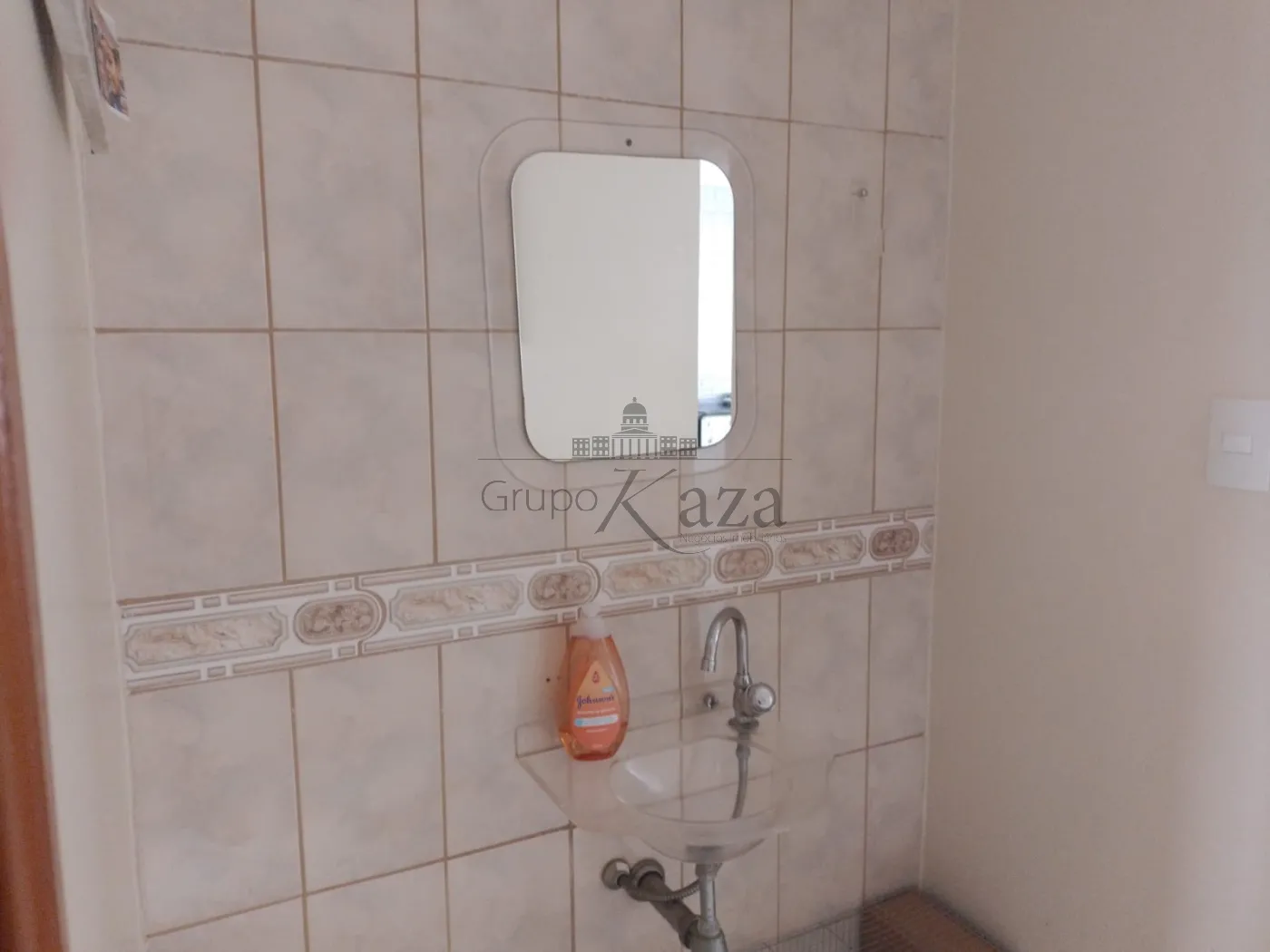 Foto 15 de Casa Sobrado em Parque Santo Antônio, Jacareí - imagem 15