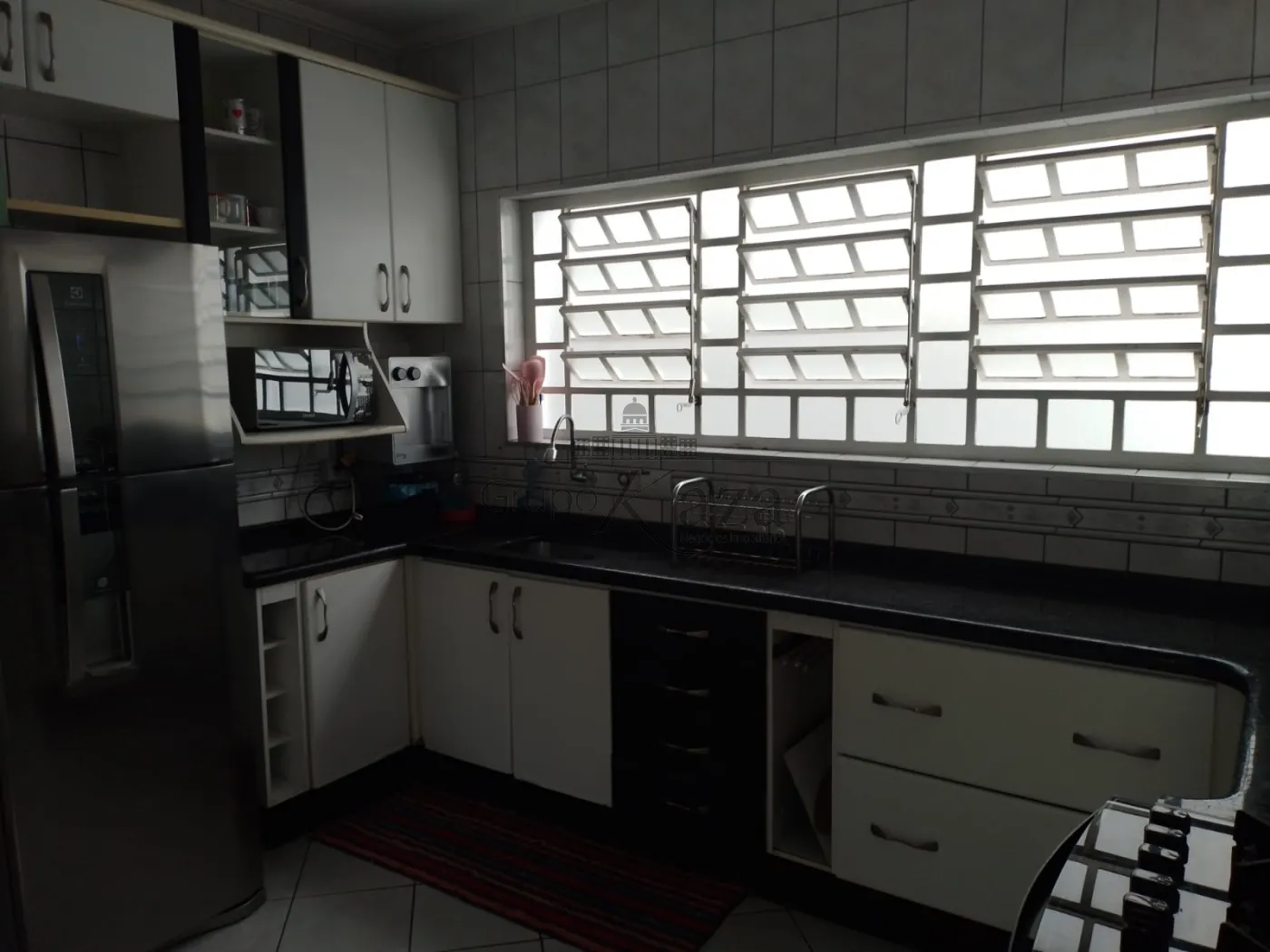 Foto 6 de Casa Sobrado em Parque Santo Antônio, Jacareí - imagem 6