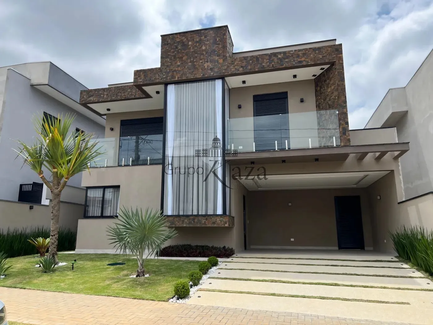 Foto 1 de Casa Condomínio em Bairro Floresta, São José dos Campos - imagem 1