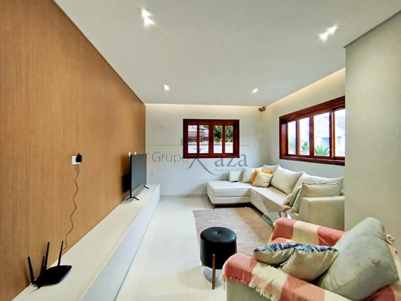 Foto 3 de Casa Condomínio em Jardim Altos de Santana II, Jacareí - imagem 3