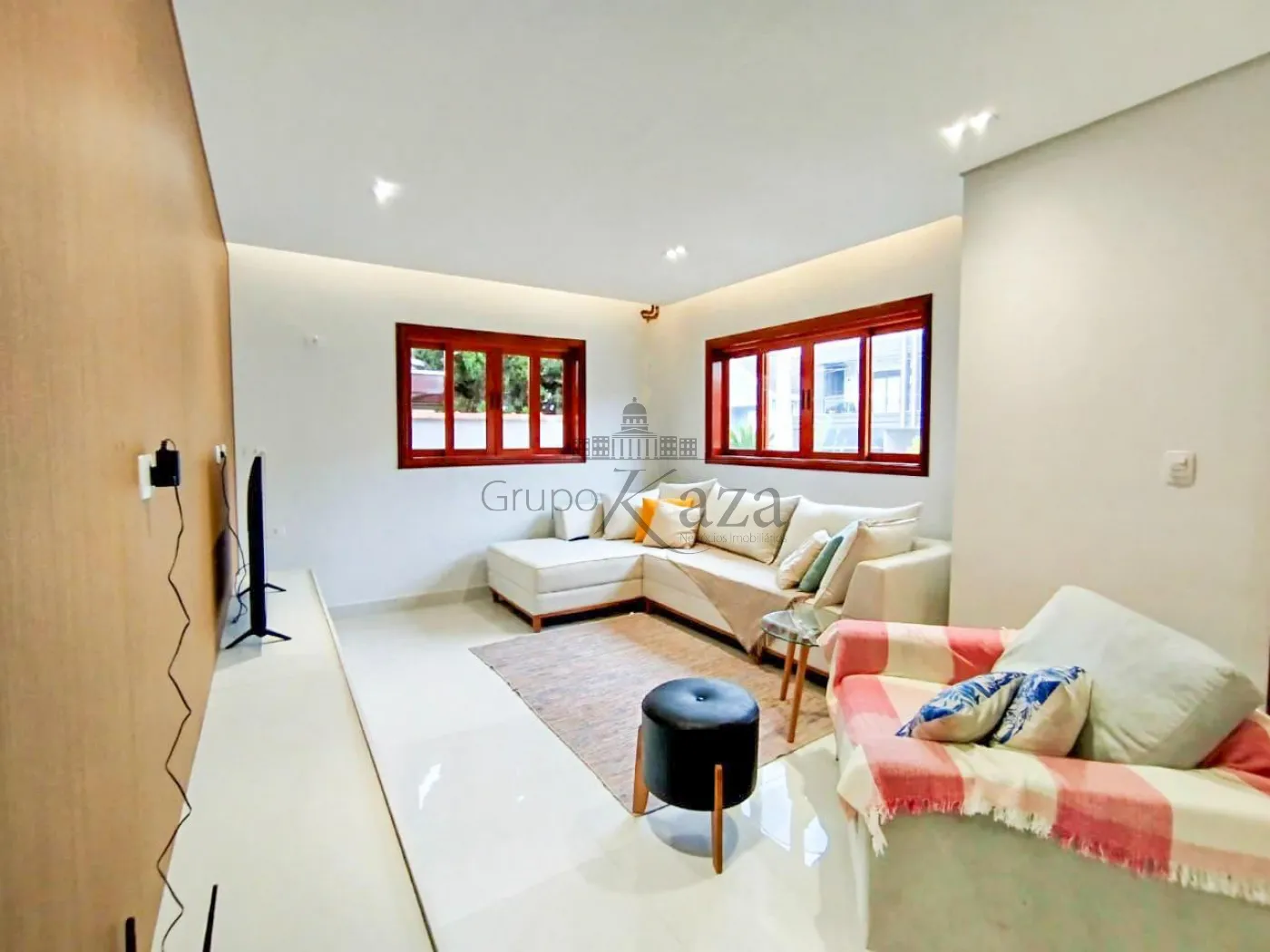 Foto 4 de Casa Condomínio em Jardim Altos de Santana II, Jacareí - imagem 4