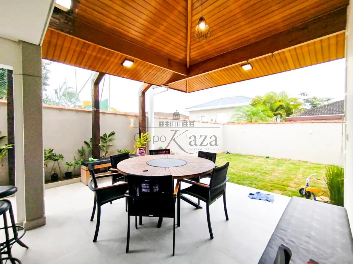 Foto 35 de Casa Condomínio em Jardim Altos de Santana II, Jacareí - imagem 35