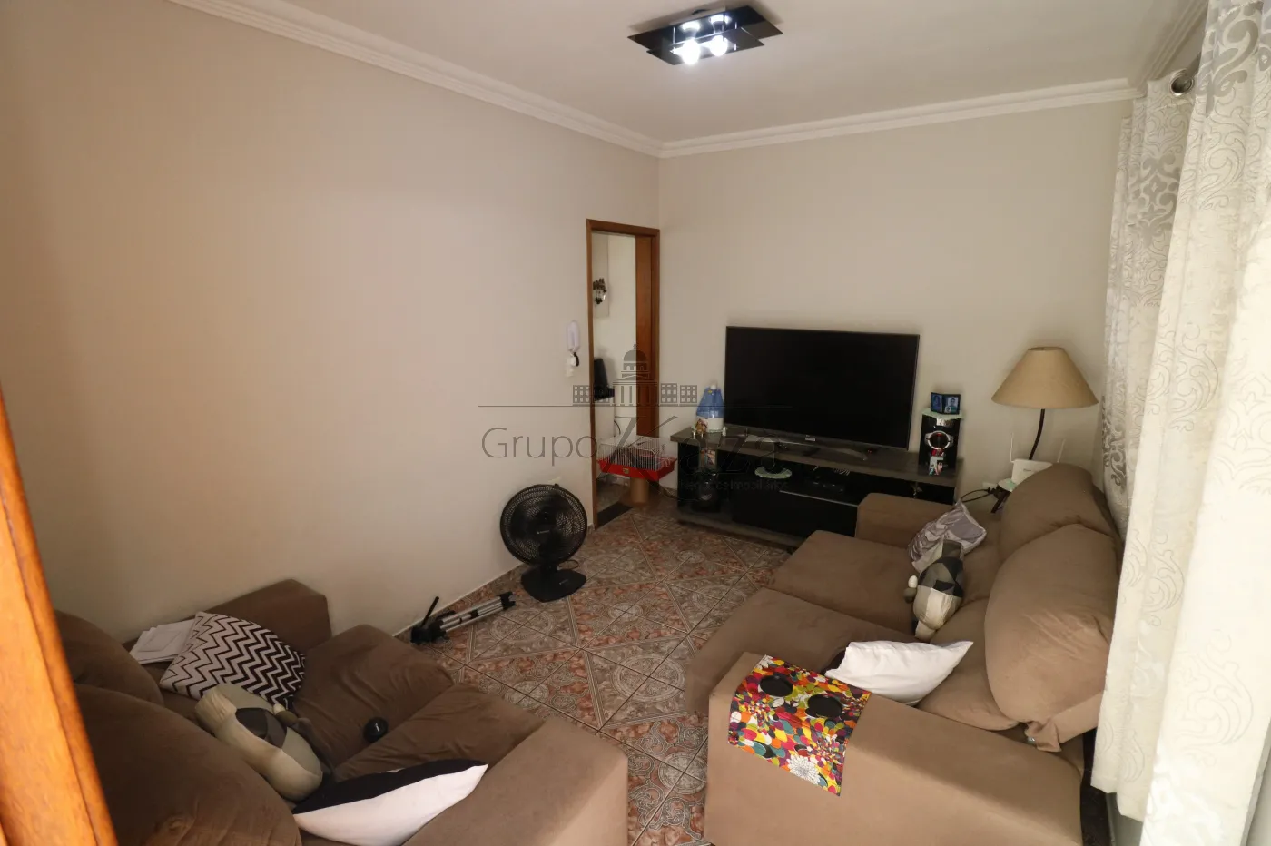 Foto 2 de Casa Sobrado em Jardim Santa Marina, Jacareí - imagem 2
