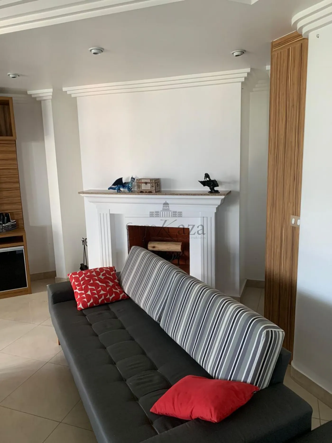 Foto 3 de Apartamento Padrão em Vila Adyana, São José dos Campos - imagem 3