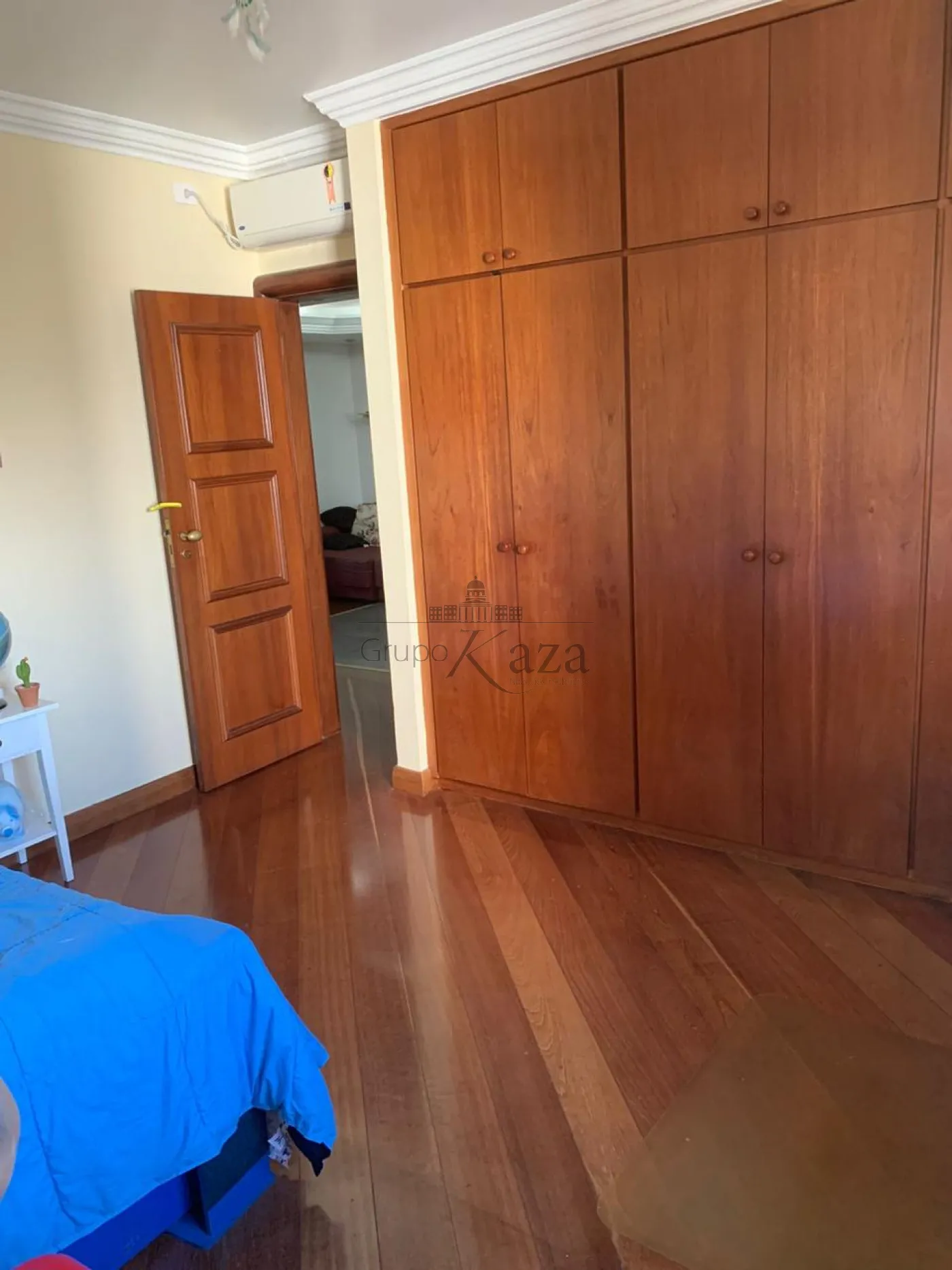 Foto 14 de Apartamento Padrão em Vila Adyana, São José dos Campos - imagem 14