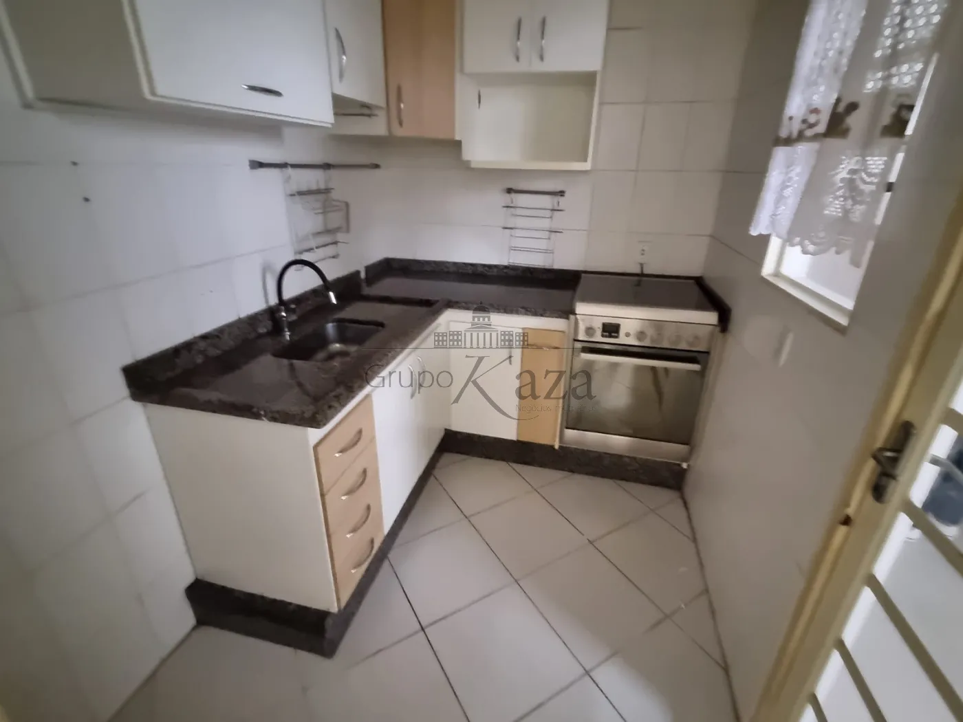 Foto 4 de Casa Condomínio em Parque dos Ipês, São José dos Campos - imagem 4