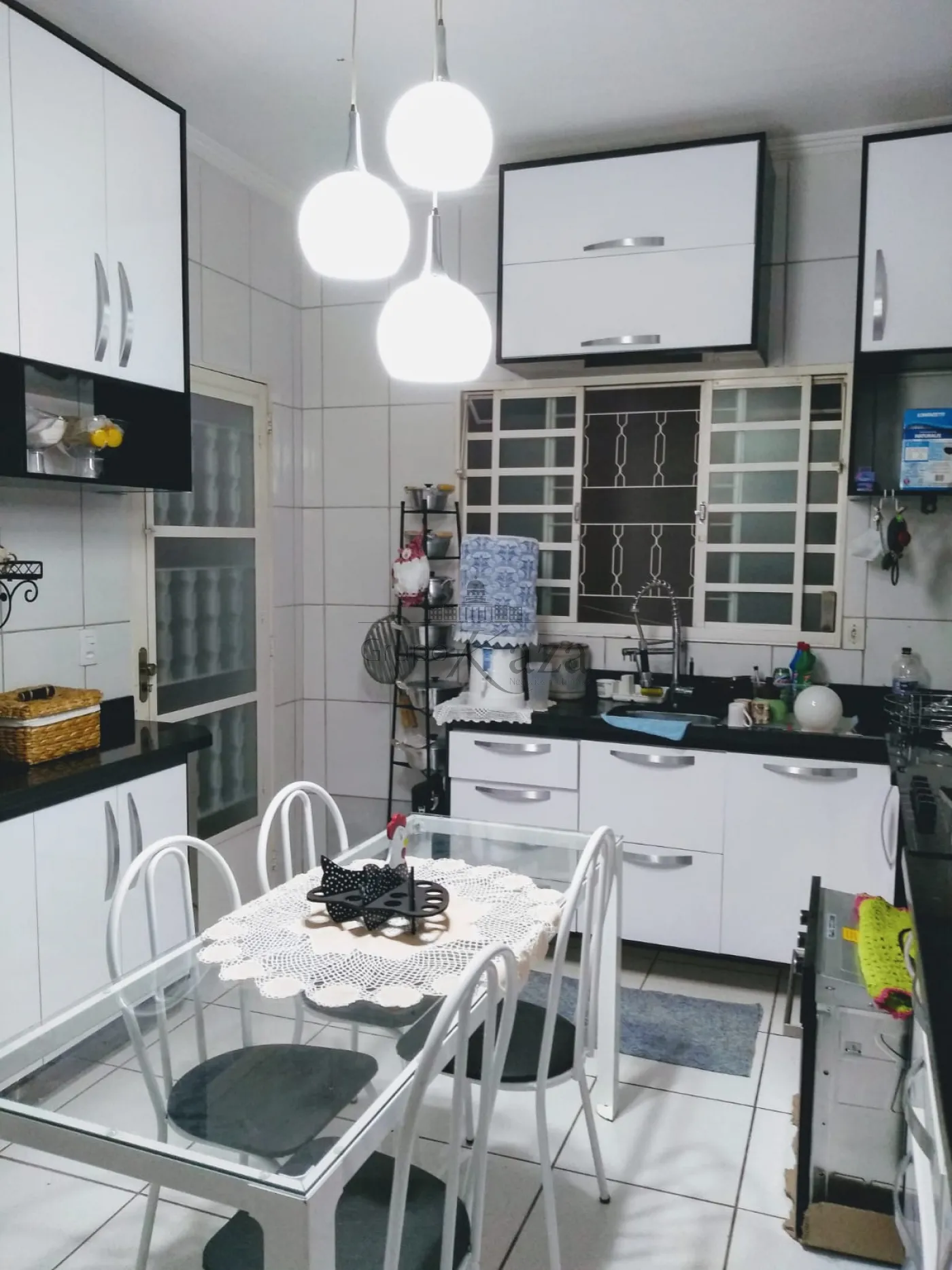 Foto 4 de Casa Comercial  Residencial em Jardim Augusta, São José dos Campos - imagem 4