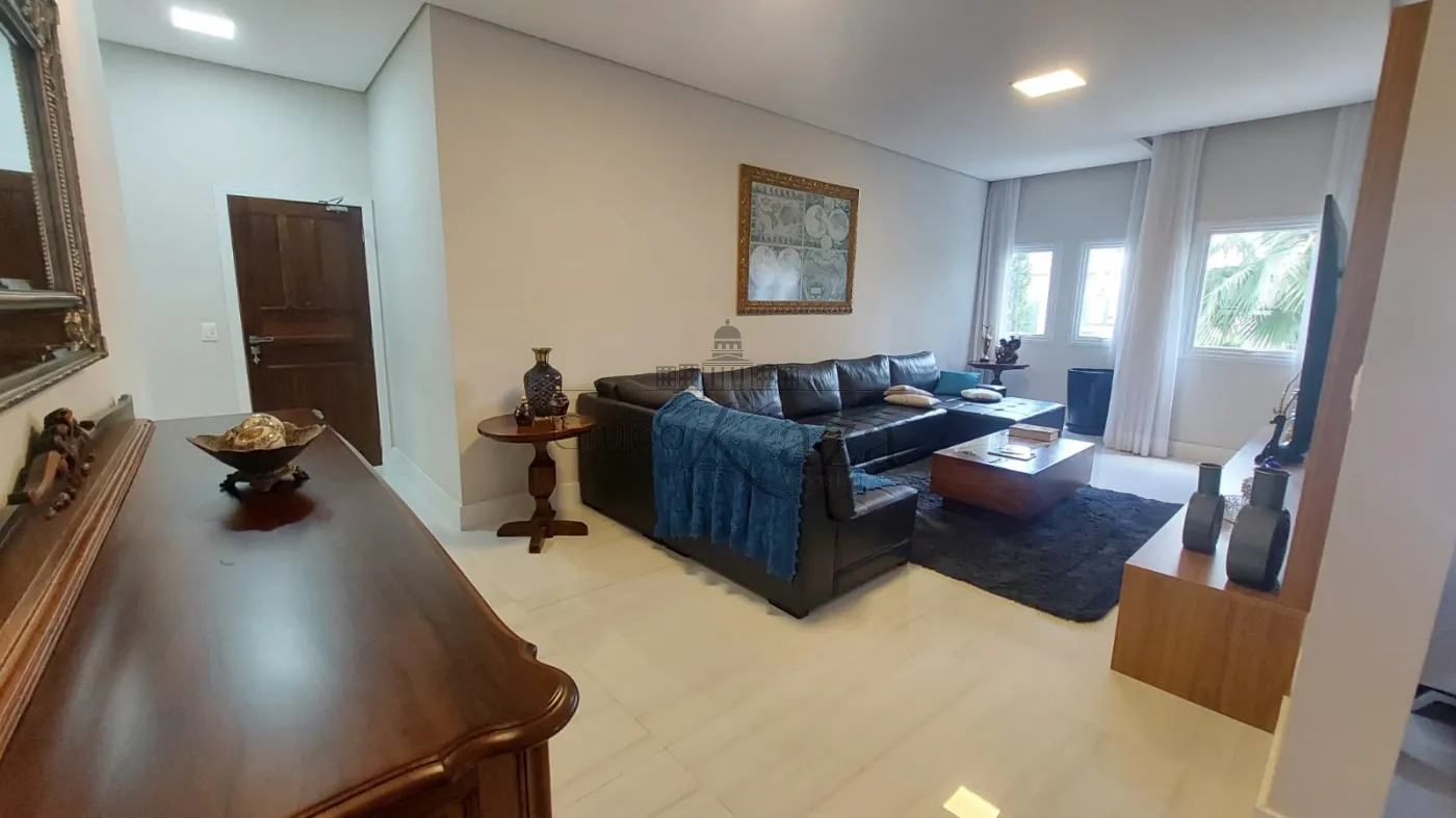 Foto 20 de Casa Condomínio em Jardim do Golfe, São José dos Campos - imagem 20