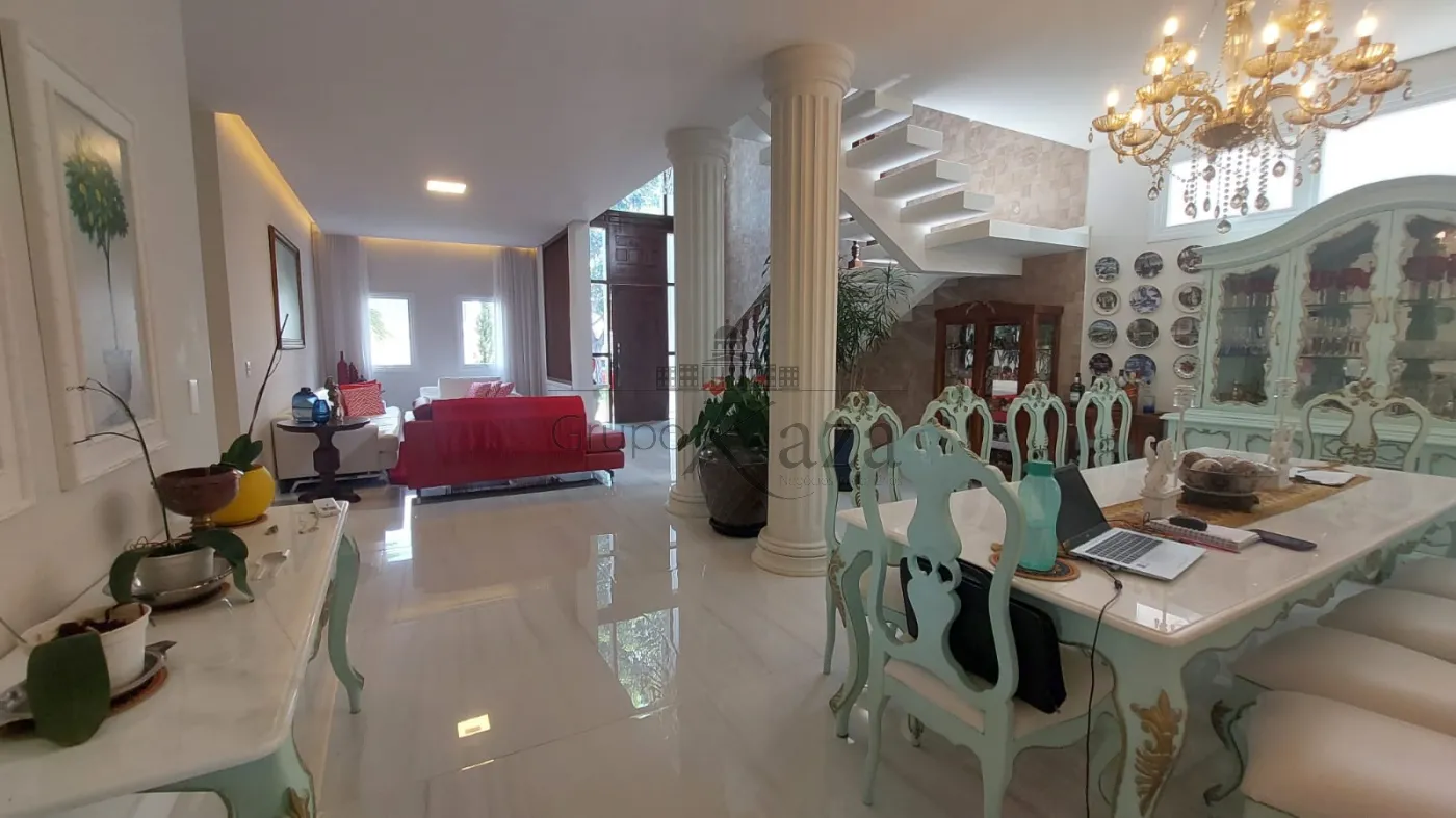 Foto 15 de Casa Condomínio em Jardim do Golfe, São José dos Campos - imagem 15