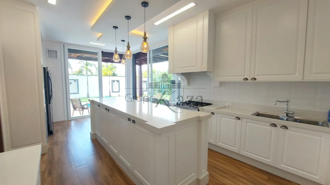 Foto 10 de Casa Condomínio em Jardim do Golfe, São José dos Campos - imagem 10
