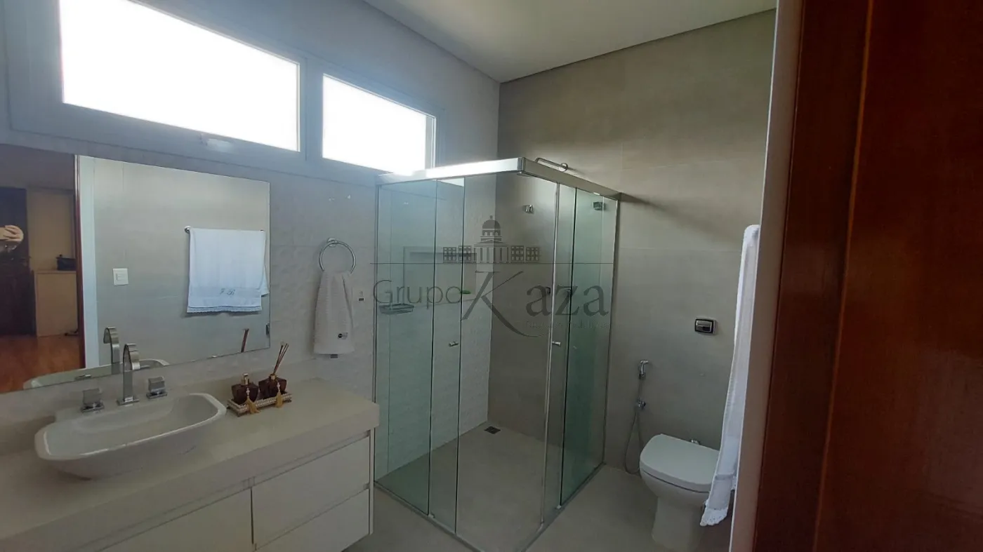 Foto 34 de Casa Condomínio em Jardim do Golfe, São José dos Campos - imagem 34