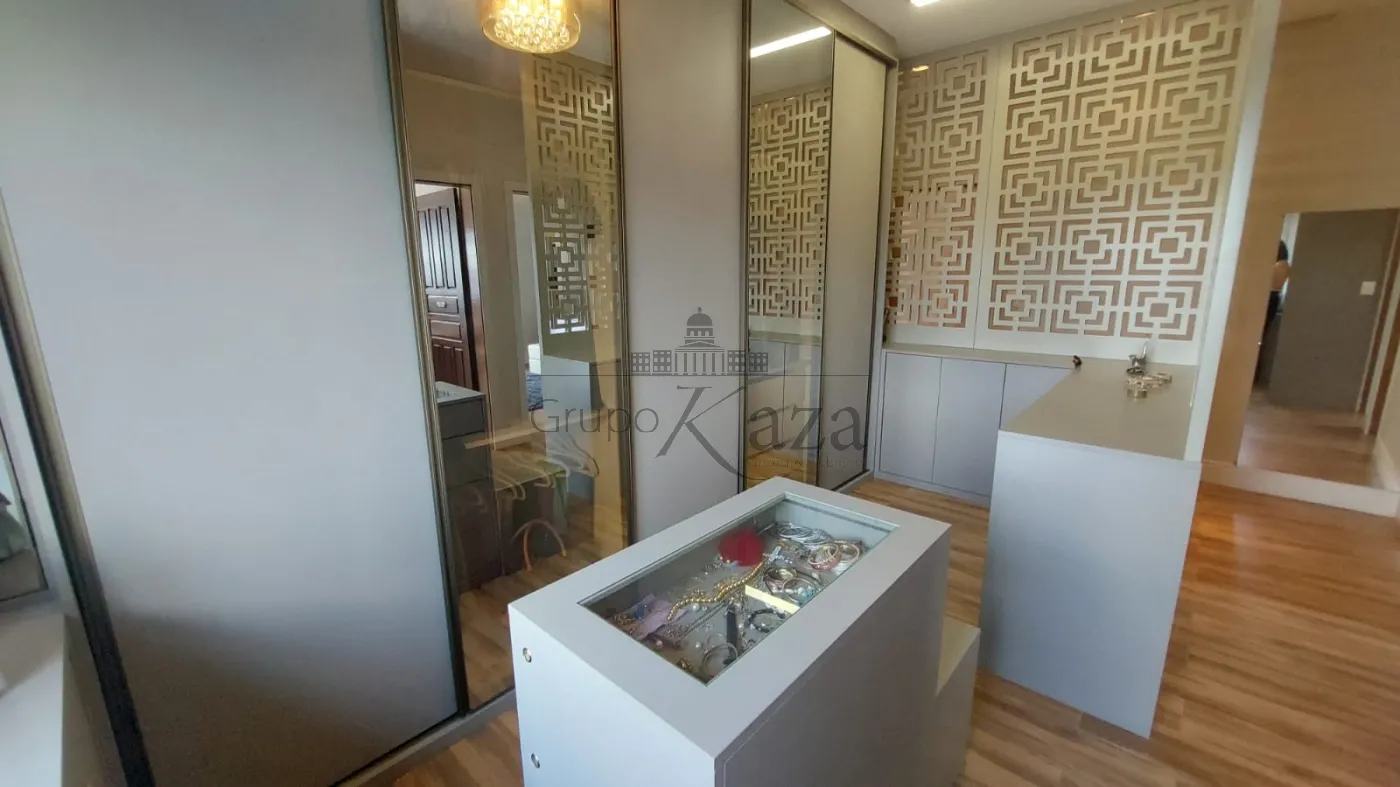 Foto 39 de Casa Condomínio em Jardim do Golfe, São José dos Campos - imagem 39