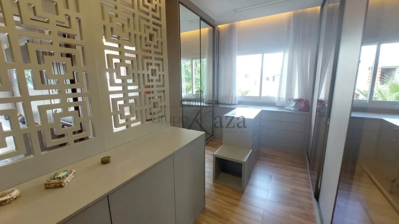 Foto 41 de Casa Condomínio em Jardim do Golfe, São José dos Campos - imagem 41